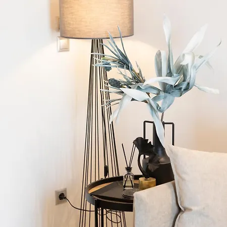 Kypris Center Flat In Island Apartment