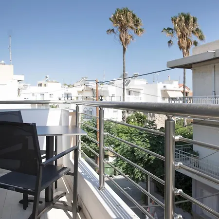 Kypris Center Flat In Island *
